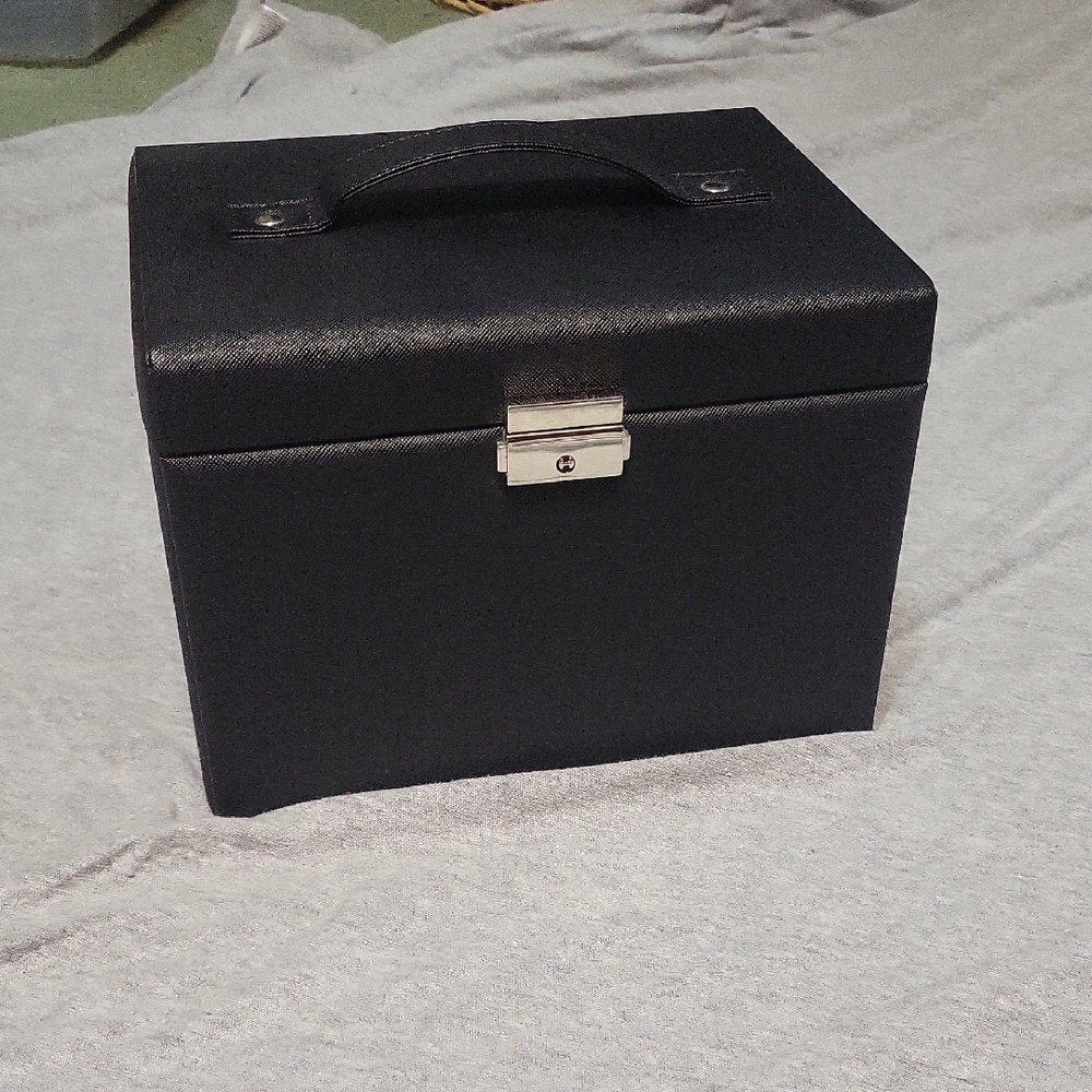 Black Faux Leather Jewelry Box with Lockable Closure